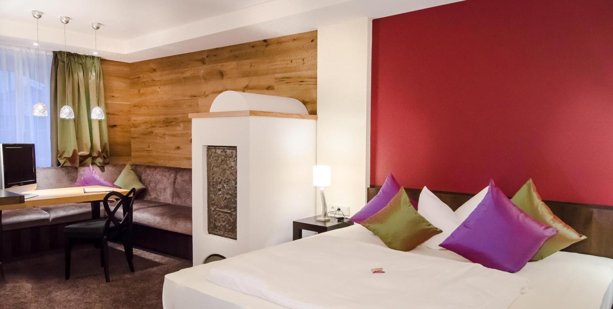 Hotel Post Бургхаузен Экстерьер фото