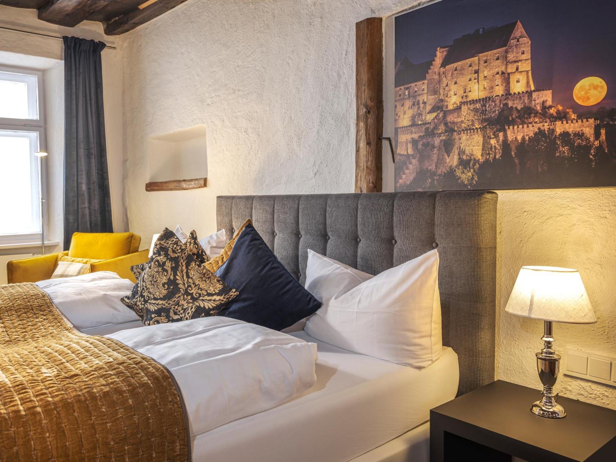 Hotel Post Бургхаузен Экстерьер фото